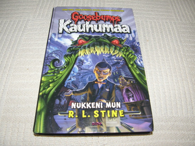 R. L Stine Goosebumps Kauhumaa Nukkeni mun