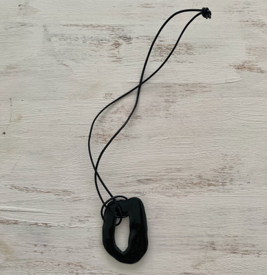Keraaminen kaulakoru 4