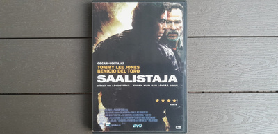 DVD: Saalistaja (Tommy Lee Jones, Benicio Del Toro 2002)