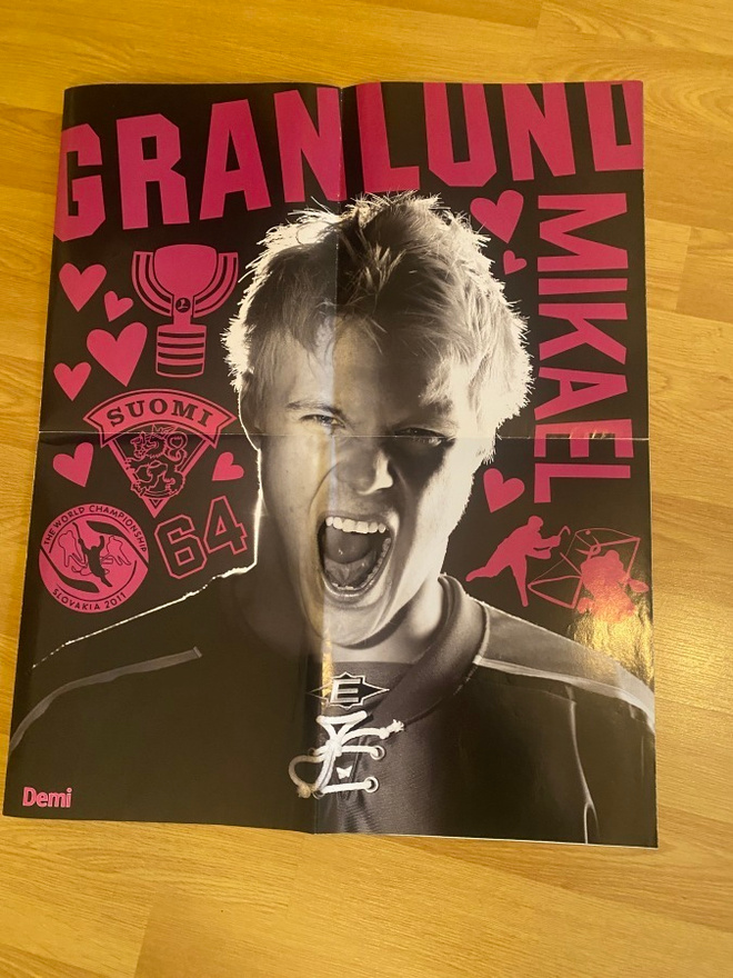 Mikael Granlund  juliste ja Jofa Titan tarra