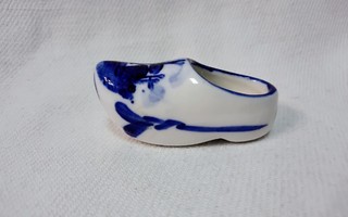 Delft Blue posliinipuukenkä (4)
