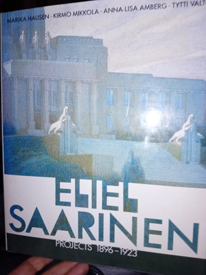 Hausen ym.: Eliel Saarinen - PROJECTS 1896 - 1923 ( SIS POST