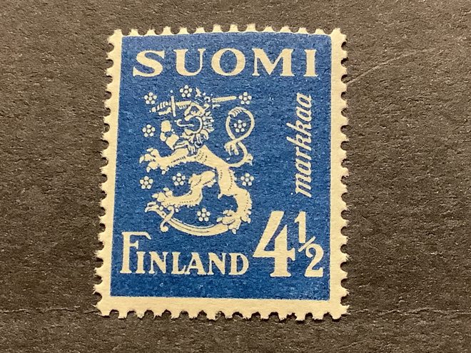 266 / 1942 M30 Leijona sininen 4,50 mk ** postituore