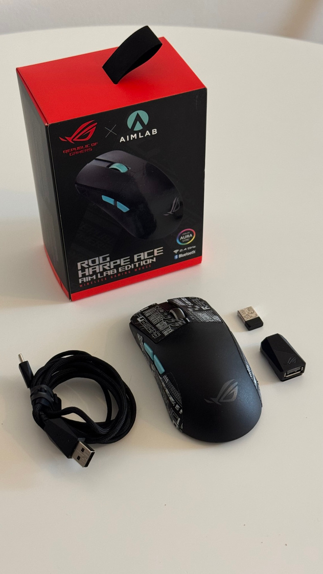 Asus ROG Harpe Ace Aim Lab Edition - langaton pelihiiri