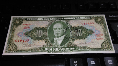 Brasilia Brazil 10 cruzeiros P183b UNC
