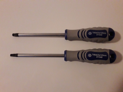 Torx -ruuvimeisselit T40x8.0x125mm ja T45x8.0x125mm