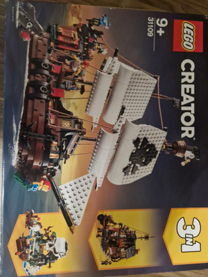 Lego creator Pirates 31109