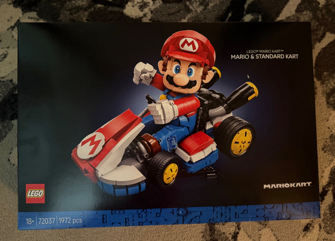 LEGO® Super Mario Mario Kart™ – Mario ja Standard Kart
