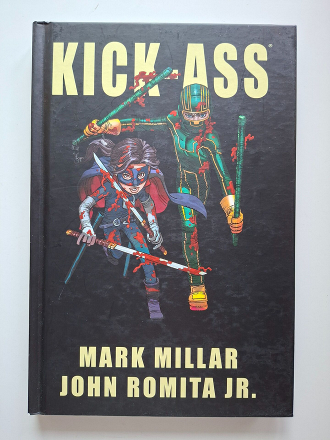 Millar, Mark & Romita, John jr.: Kick-Ass (suomi)