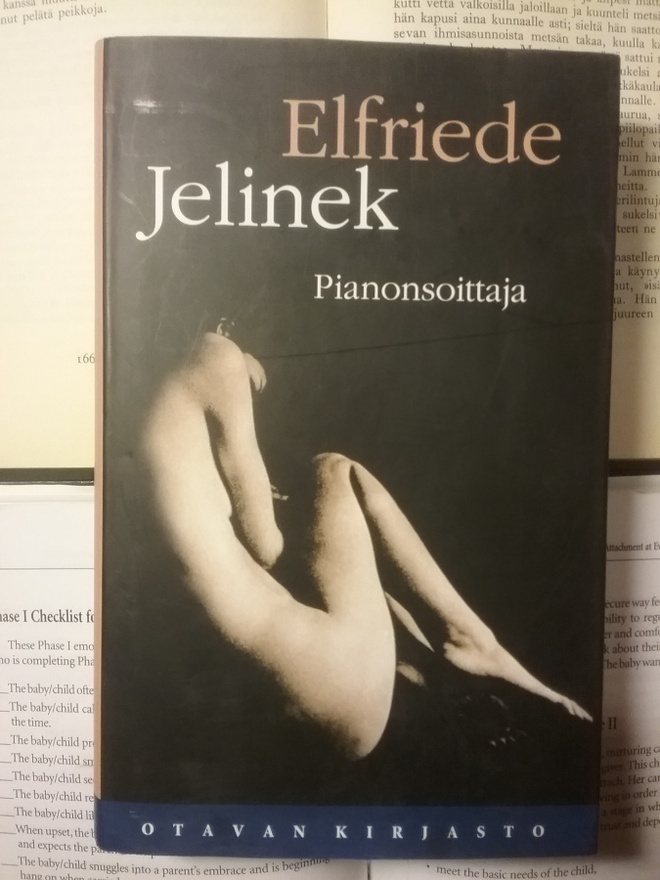 Elfriede Jelinek - Pianonsoittaja (sid.)