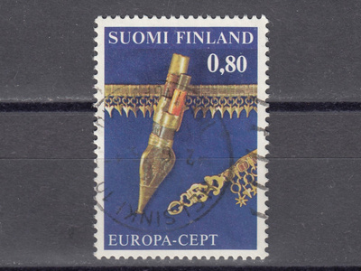 1976 Lape 786 Eurooppa, Puukko ja helavyö