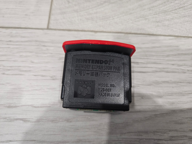 Nintendo 64 - Memory espansion pak, orkkis