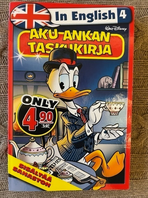 5 kpl Aku Ankan Taskukirja In English 2-5 ja Barks 2
