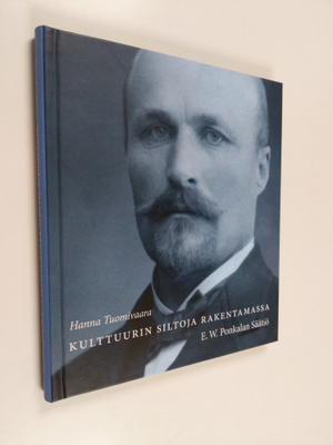 Hanna Tuomivaara ym. : Kulttuurin siltoja rakentamassa - ...