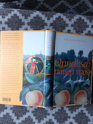  Asunta-Johnston: Onnellisen naisen vuosi