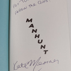 Kate Messner : Manhunt (signeerattu, tekijän omiste) - pikkukuva 2
