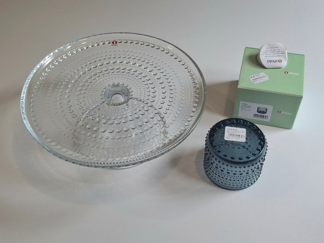 Iittala Kastehelmi kakkujalusta 24 cm ja tuikku