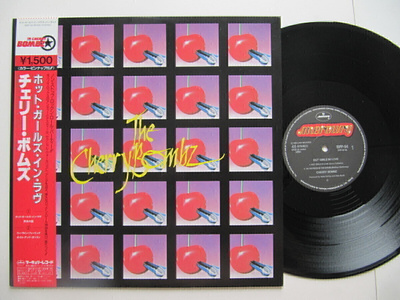 The Cherry Bombz Hot Girls In 12" OBI Japani (Hanoi Rocks)