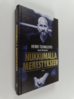 Henri Tuomilehto : Nukkumalla menestykseen