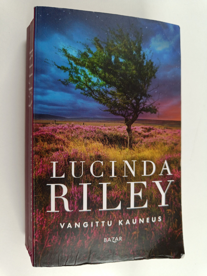 Lucinda Riley : Vangittu kauneus
