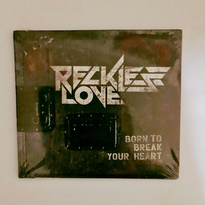 MYYDÄÄN Reckless Loven CD MINT-Kunto