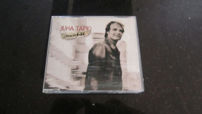 Juha Tapio ohikiitävää cds