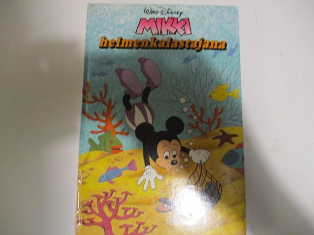 MIKKI HELMENKALASTAJANA