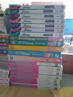 Manga sarjakuvia 33 kpl