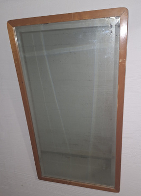 Vanha painava seinäpeili puukehyksessä vintage