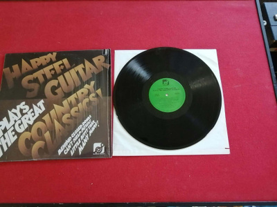 Happy Steel Guitars plays country classics LP