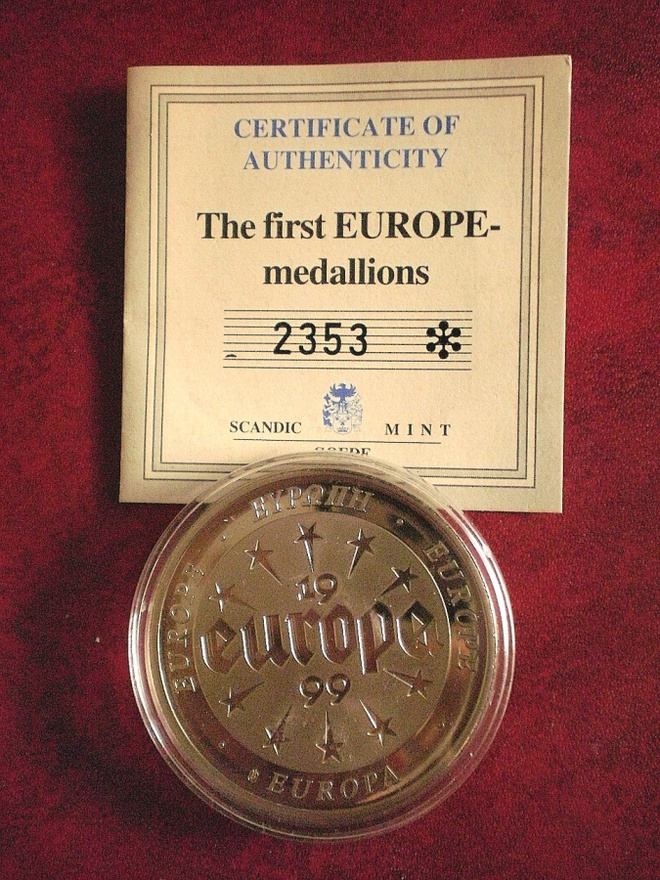 Europa mitali v. 1999 Cu-Ni