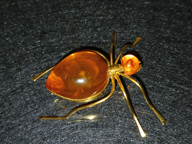 Iso Vintage Itä meren meripihka Amber solki