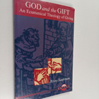 Risto Saarinen : God and the gift : an ecumenical theolog... - pikkukuva 1