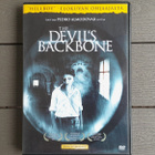 DVD: The Devils Backbone (O: Guillermo Del Toro 2001 - pikkukuva 1