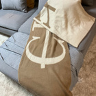CARIN WESTER upea logo beige valk muhkea shaali käännettävä - pikkukuva 1