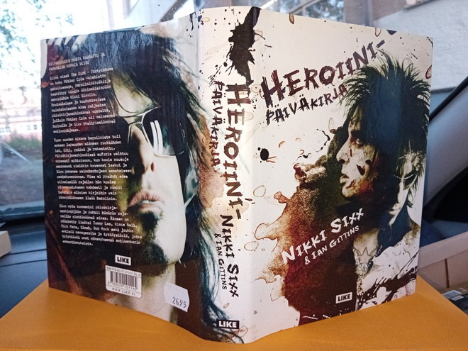 SIXX :  HEROIINIPÄIVÄKIRJA ( SIS. POSTIKULU  )
