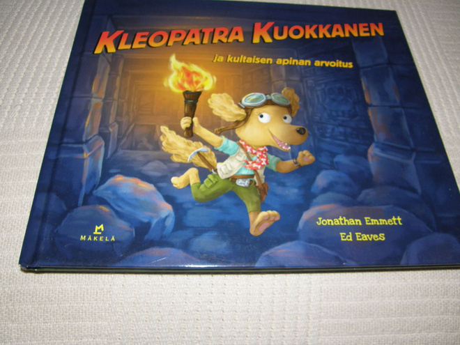 Emmett - Eaves Kleopatra Kuokkanen ja kultaisen apinan