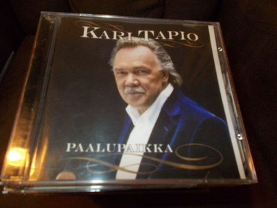 CD KARI TAPIO ** PAALUPAIKKA **