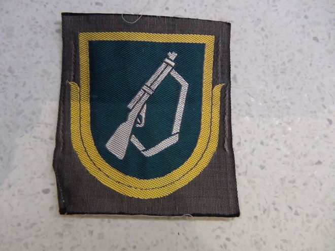 KOULUTUSHAARAMERKKI  JÄÄKÄRI