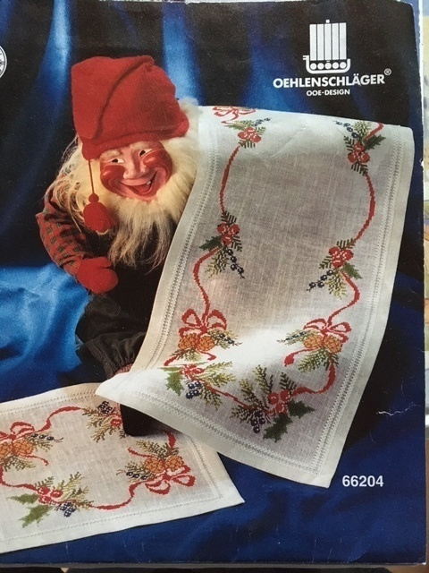 Ristipistomalli kahteen joululiinaan  OOE