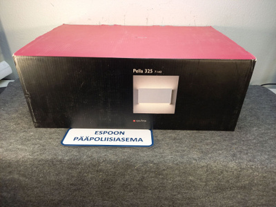 [T3299] Astro Lighting Pella 325 Kipsiseinävalaisin