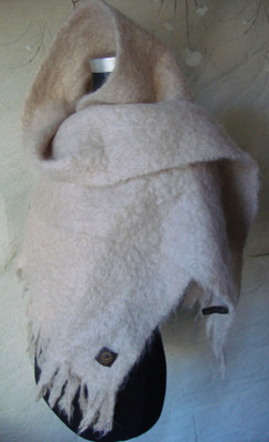 Mohair huivi shaali 190cm x 35cm. Made in Spain
