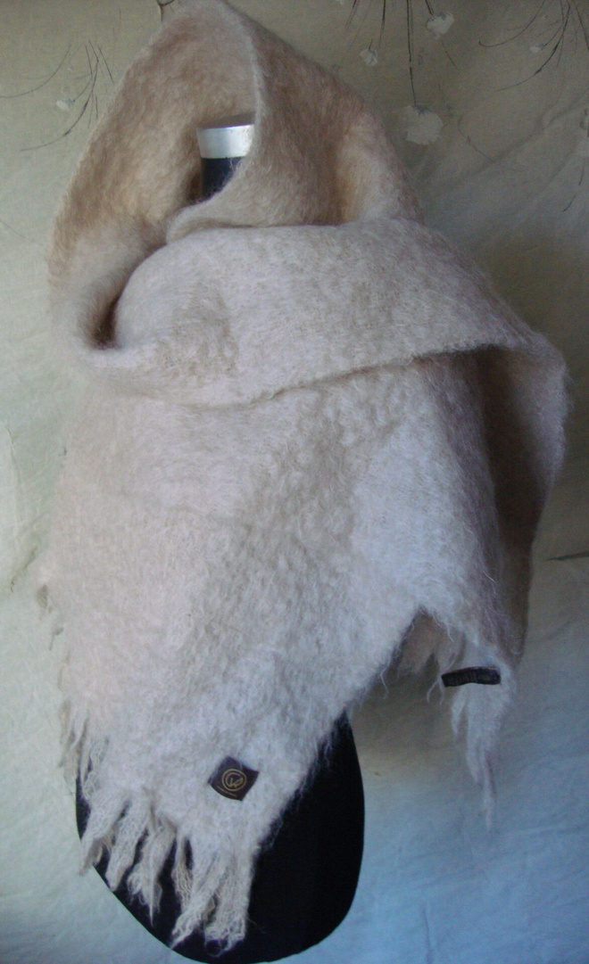 Mohair huivi shaali 190cm x 35cm. Made in Spain