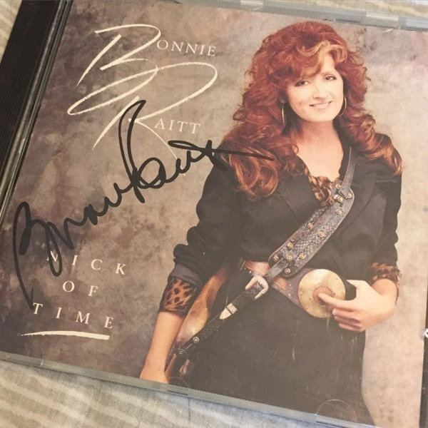 Bonnie Raitt cd nimikirjoituksella