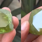 Museo kromi titaniitti 277.50 ct smaragdi-demantoidi väri - pikkukuva 2