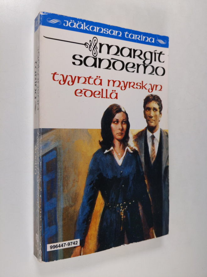 Margit Sandemo : Tyyntä myrskyn edellä - Jääkansan tarina 42