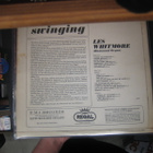 LES WHITMORE AT THE HAMMOND ORGAN - THINGS ARE SWINGING LP - pikkukuva 2