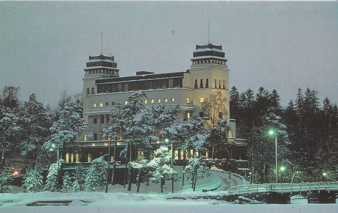 Helsinki Kulosaari Wihuritalo väri   p213