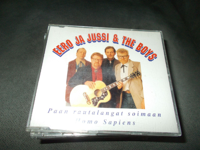 CDM EERO JA JUSSI & THE BOYS ** PAAN RAUTALANGAT SOIMAAN **