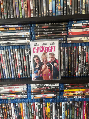 Chickfight (2020)